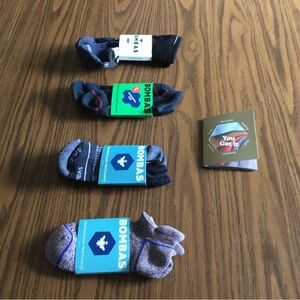Assortment of new Bombas Women’s socks